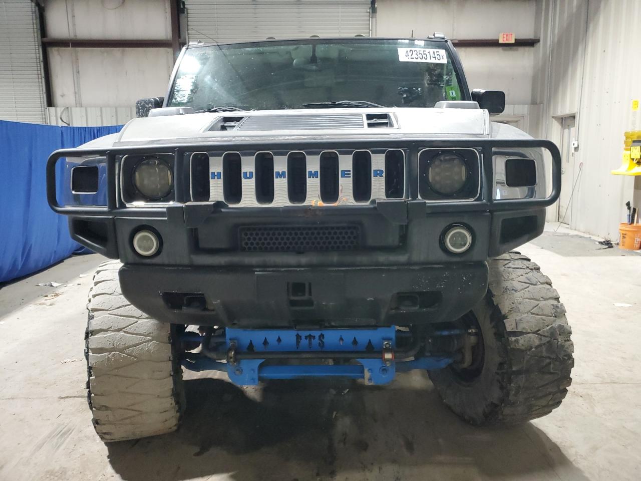 2003 Hummer H2 - Image 5