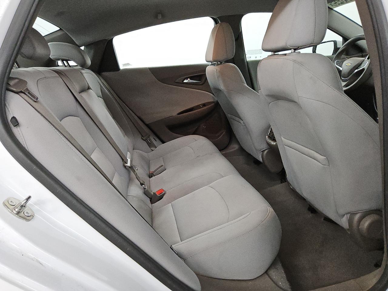 2022 Chevrolet Malibu - Image 10