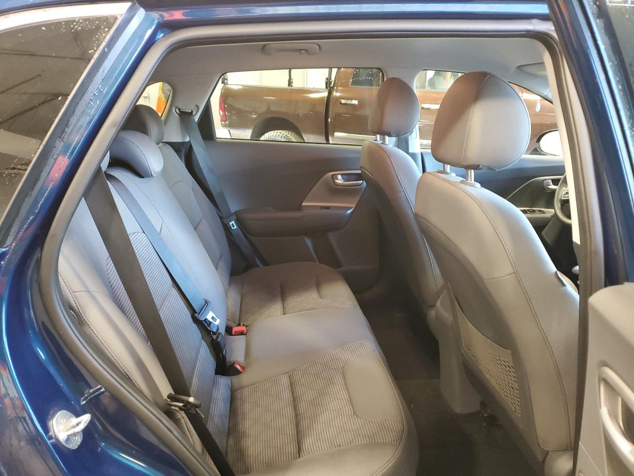 2021 Kia Niro - Image 10