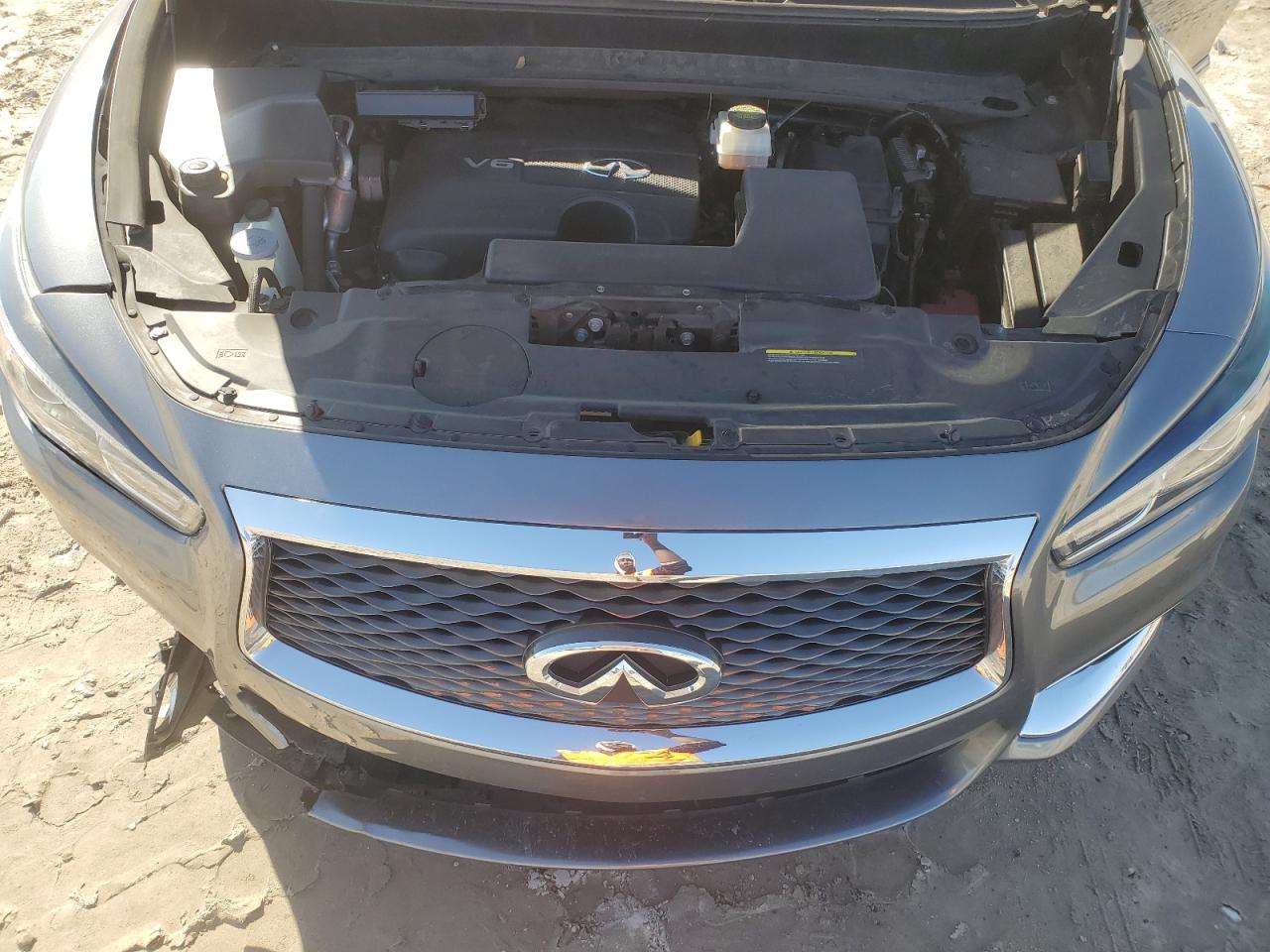 2020 Infiniti QX60 - Image 12