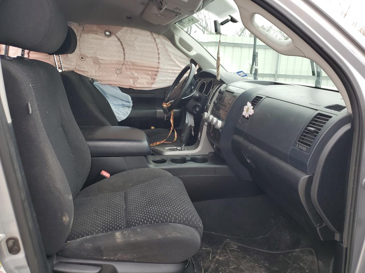 2013 Toyota Tundra - Image 7