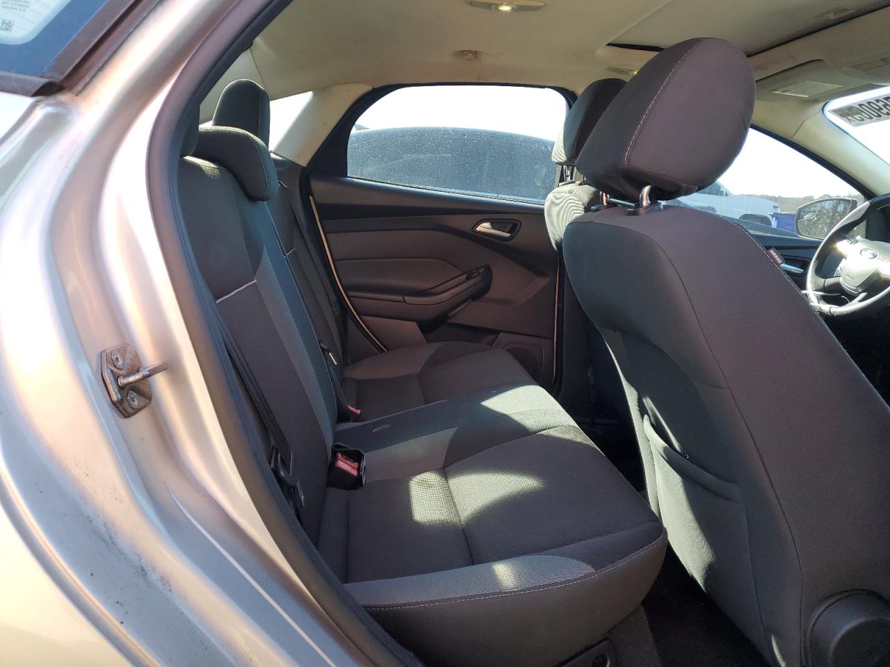 2014 Ford Focus - Image 10