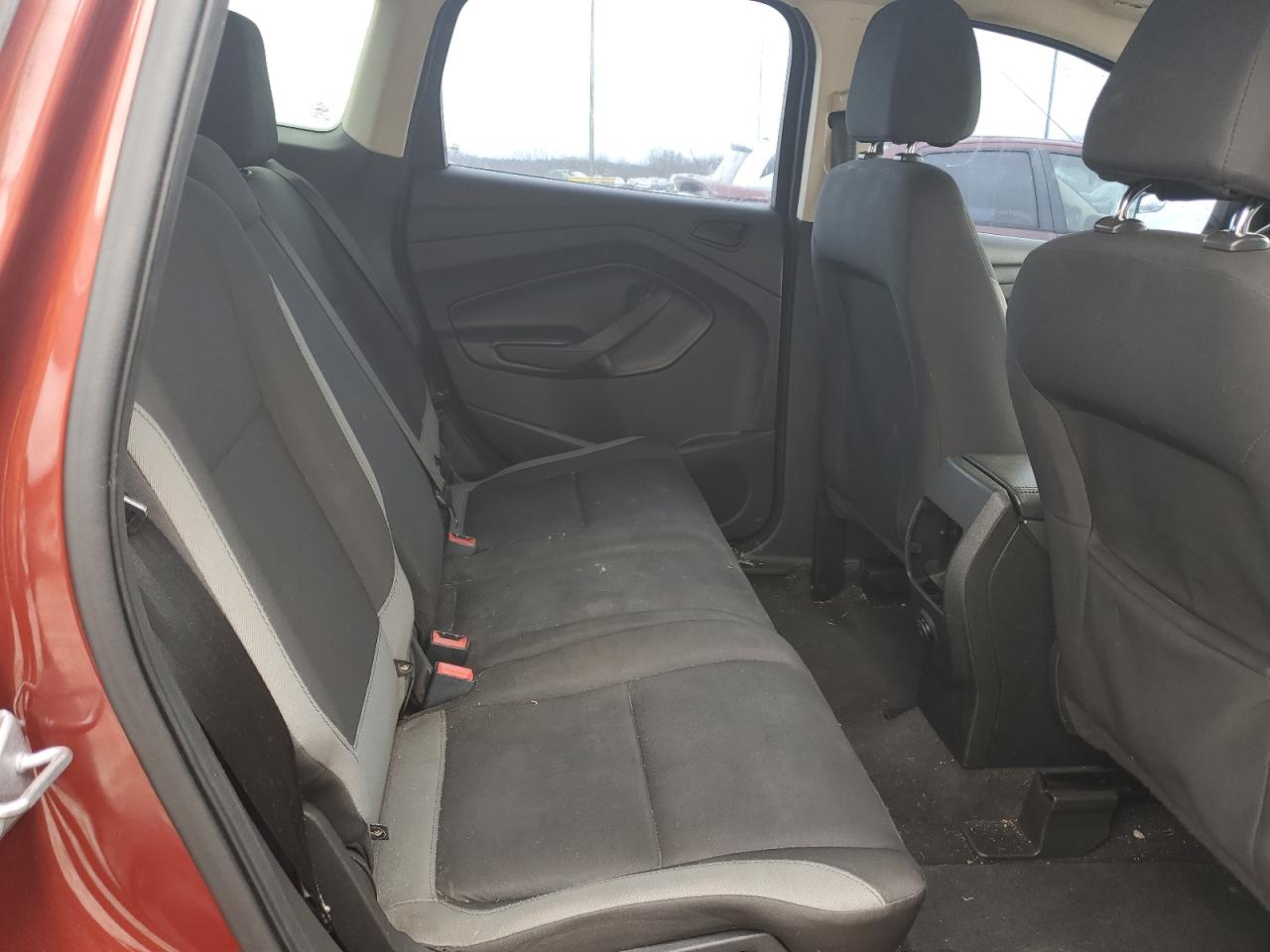 2014 Ford Escape - Image 11