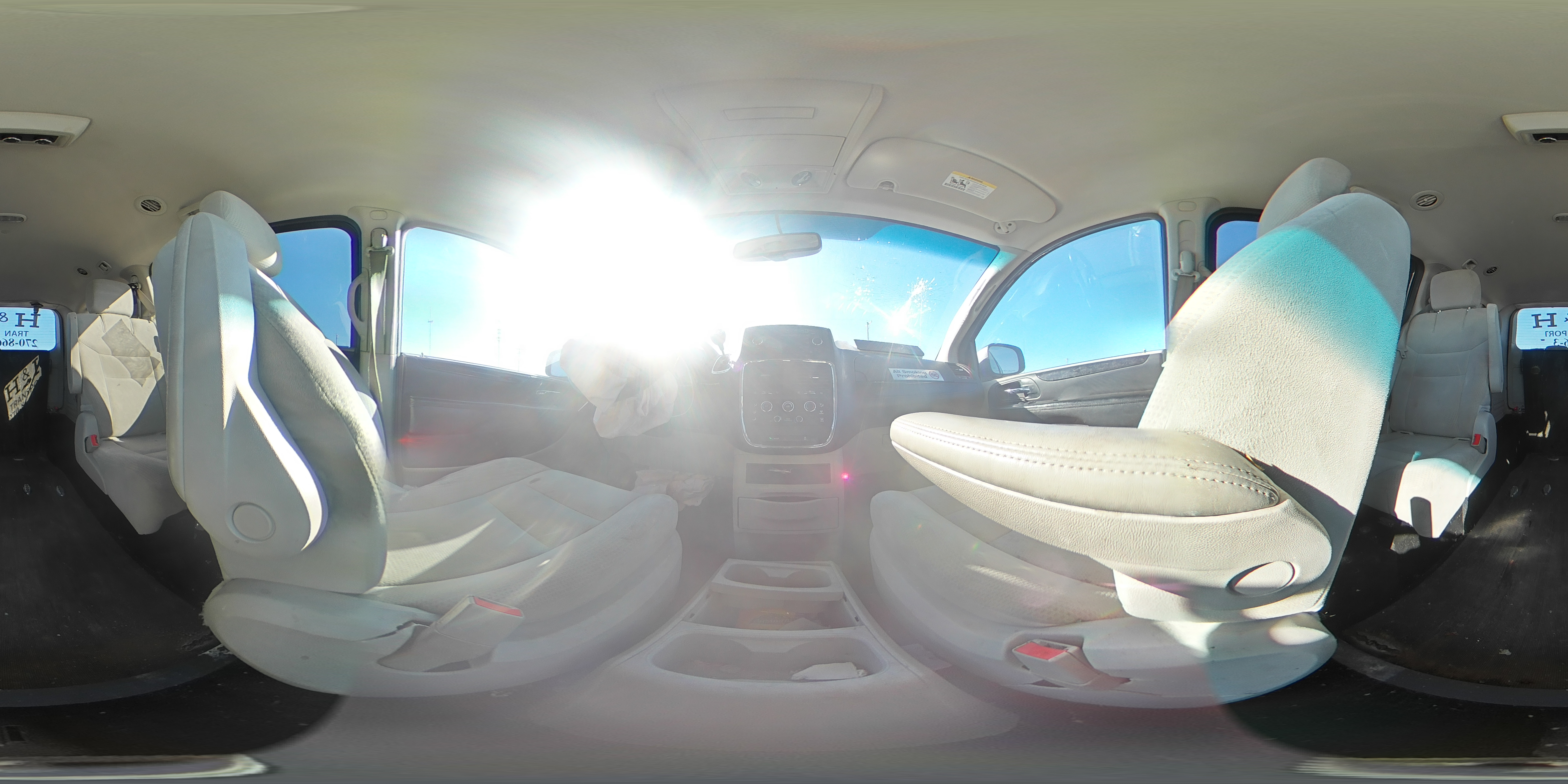 2014 Dodge Caravan - Image 13