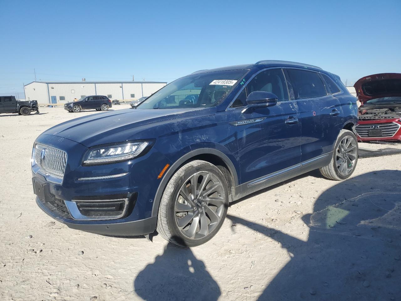 2020 Lincoln Nautilus - Image 1