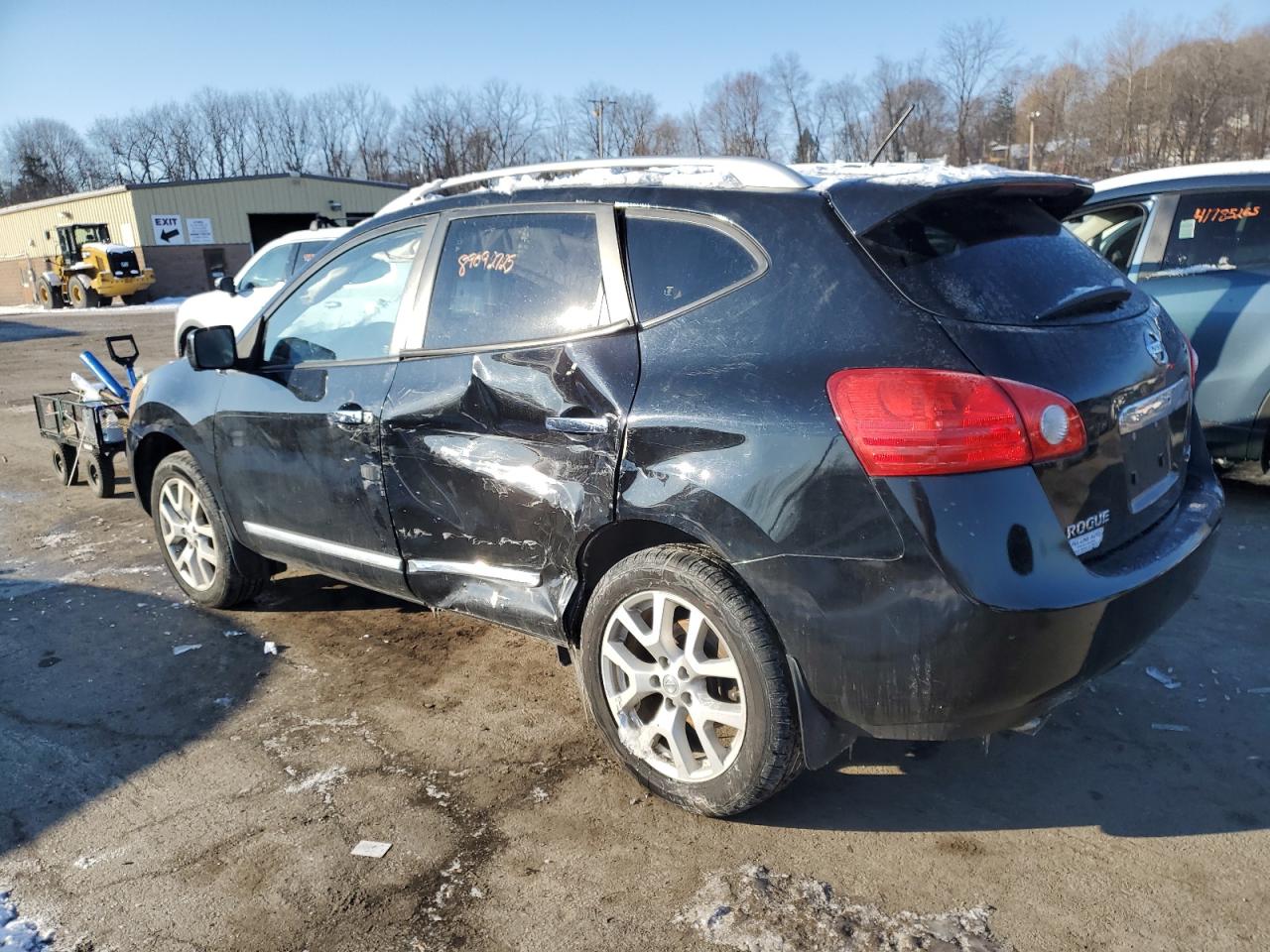 2012 Nissan Rogue - Image 2