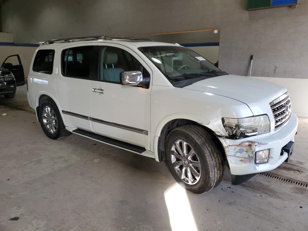 2010 Infiniti QX56 - Image 4