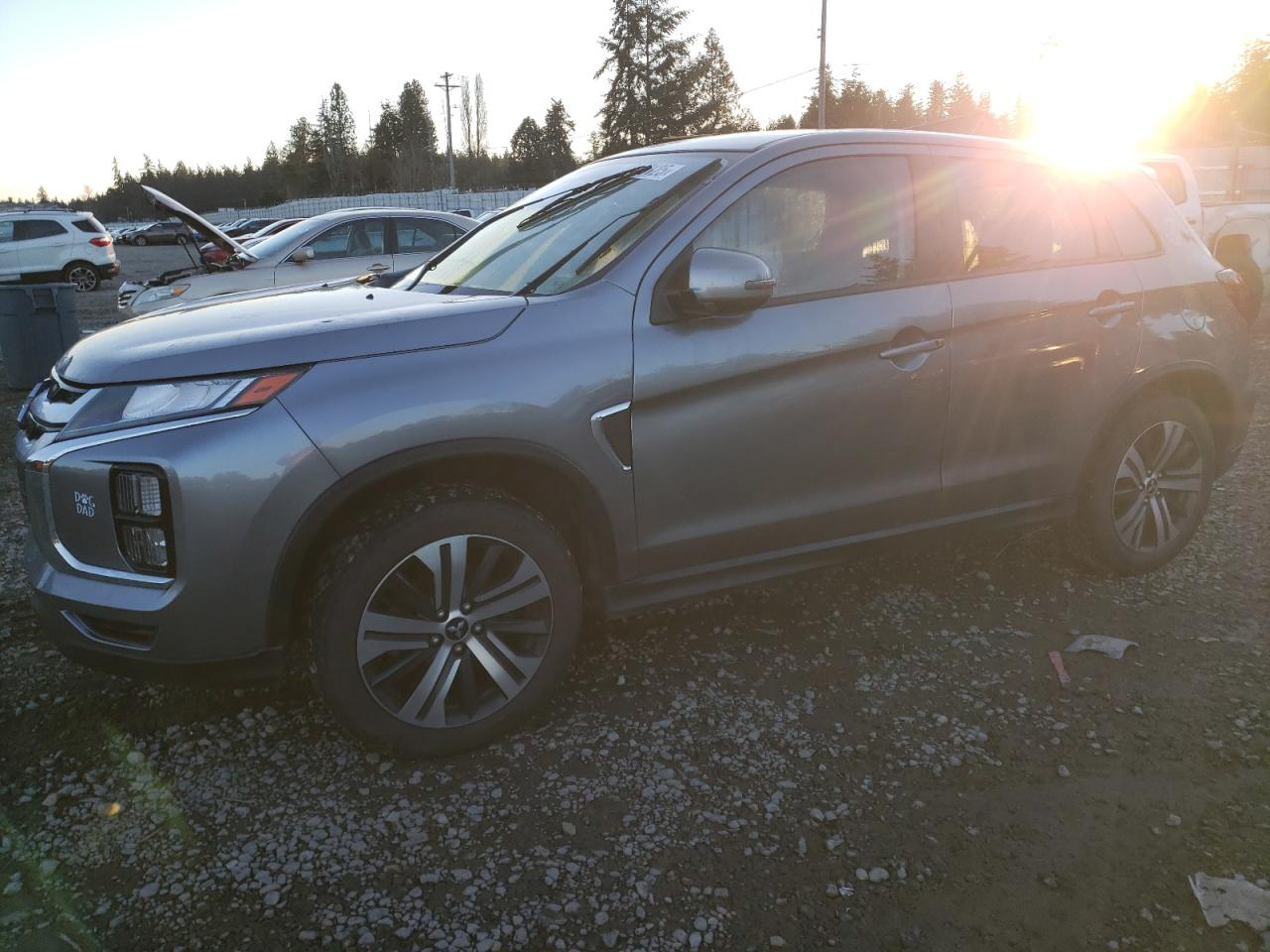 2020 Mitsubishi Outlander - Image 1