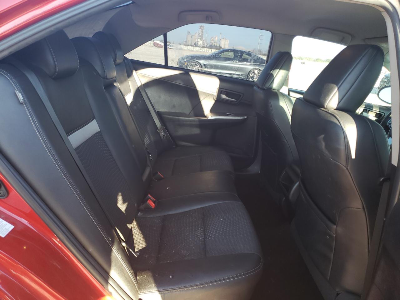 2014 Toyota Camry - Image 10