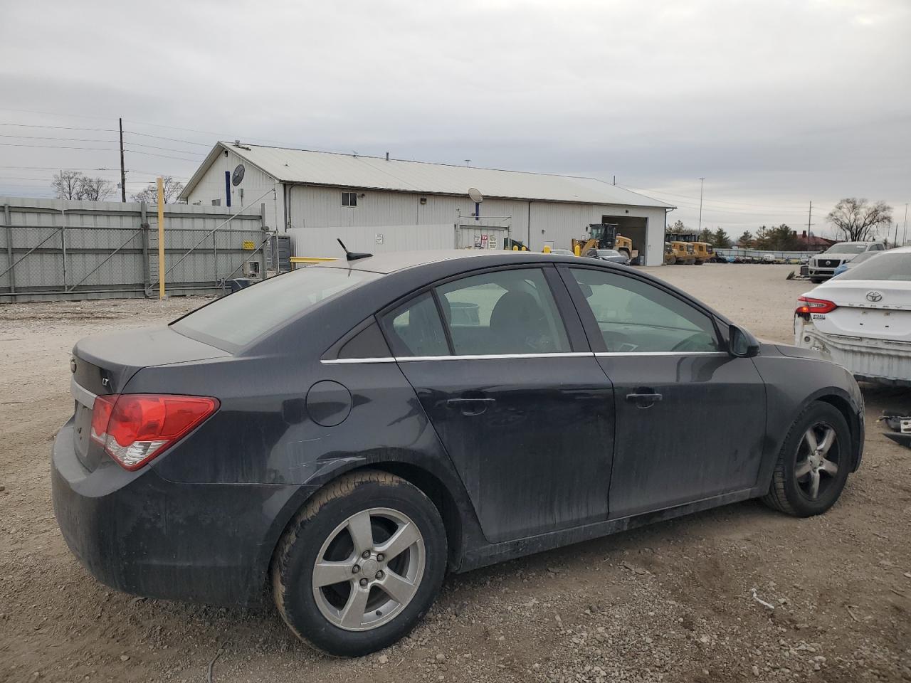 2013 Chevrolet Cruze - Image 3