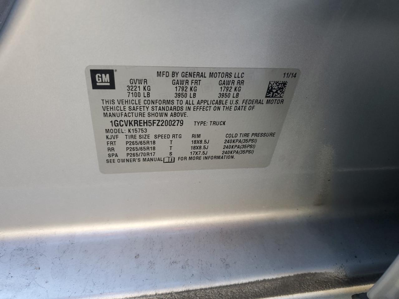 2015 Chevrolet Silverado - Image 13