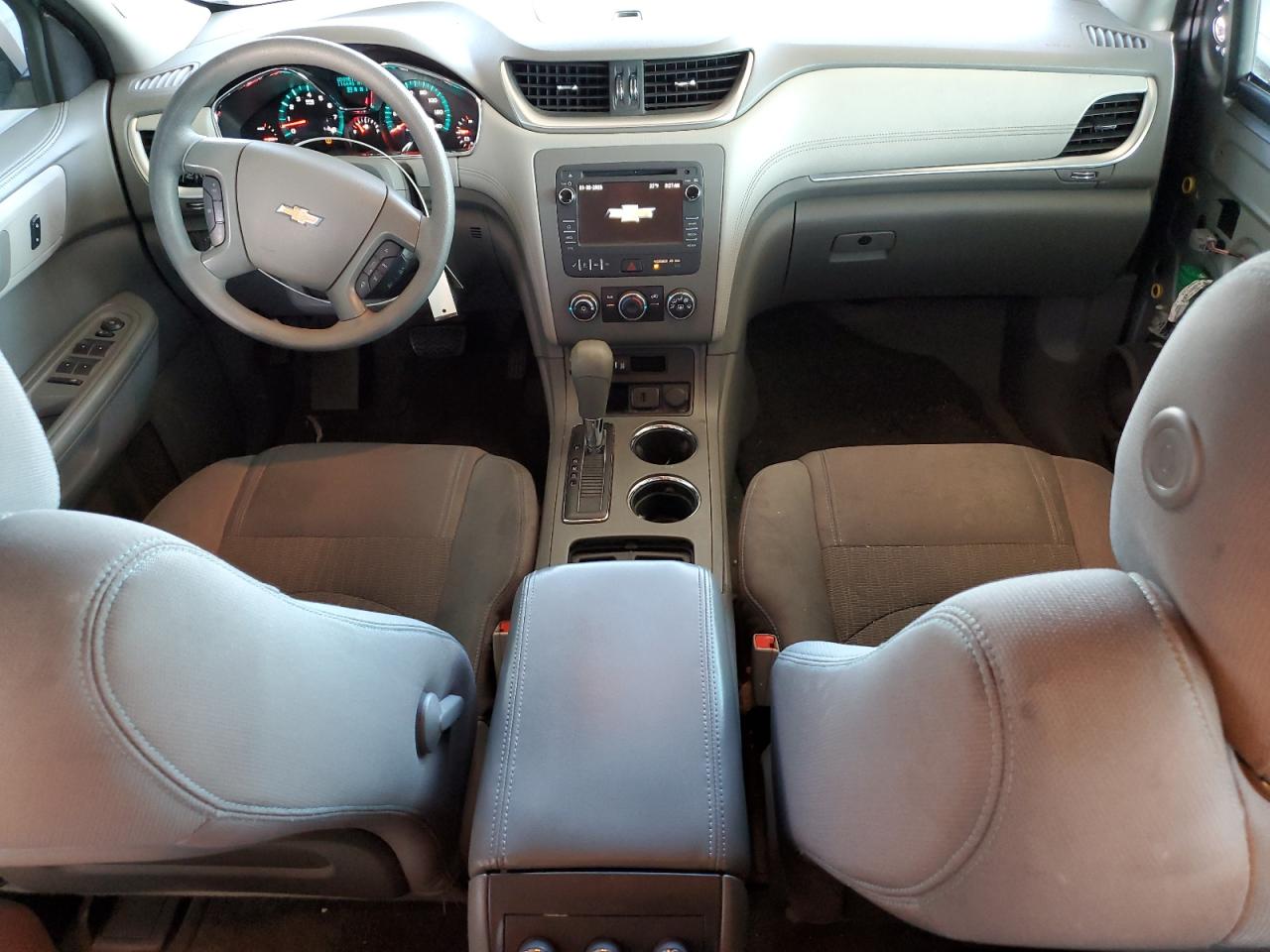 2017 Chevrolet Traverse - Image 8