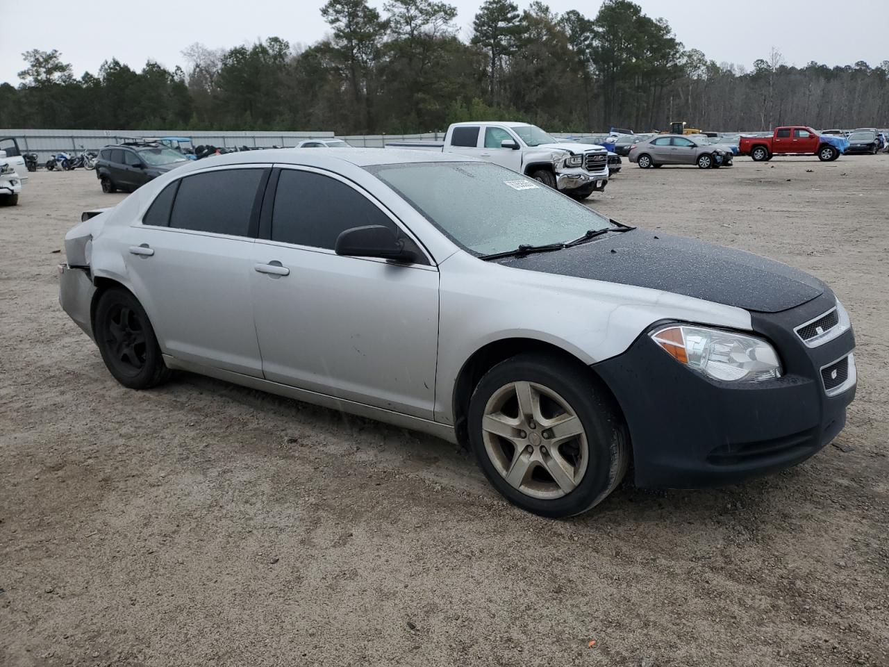 2011 Chevrolet Malibu - Image 4