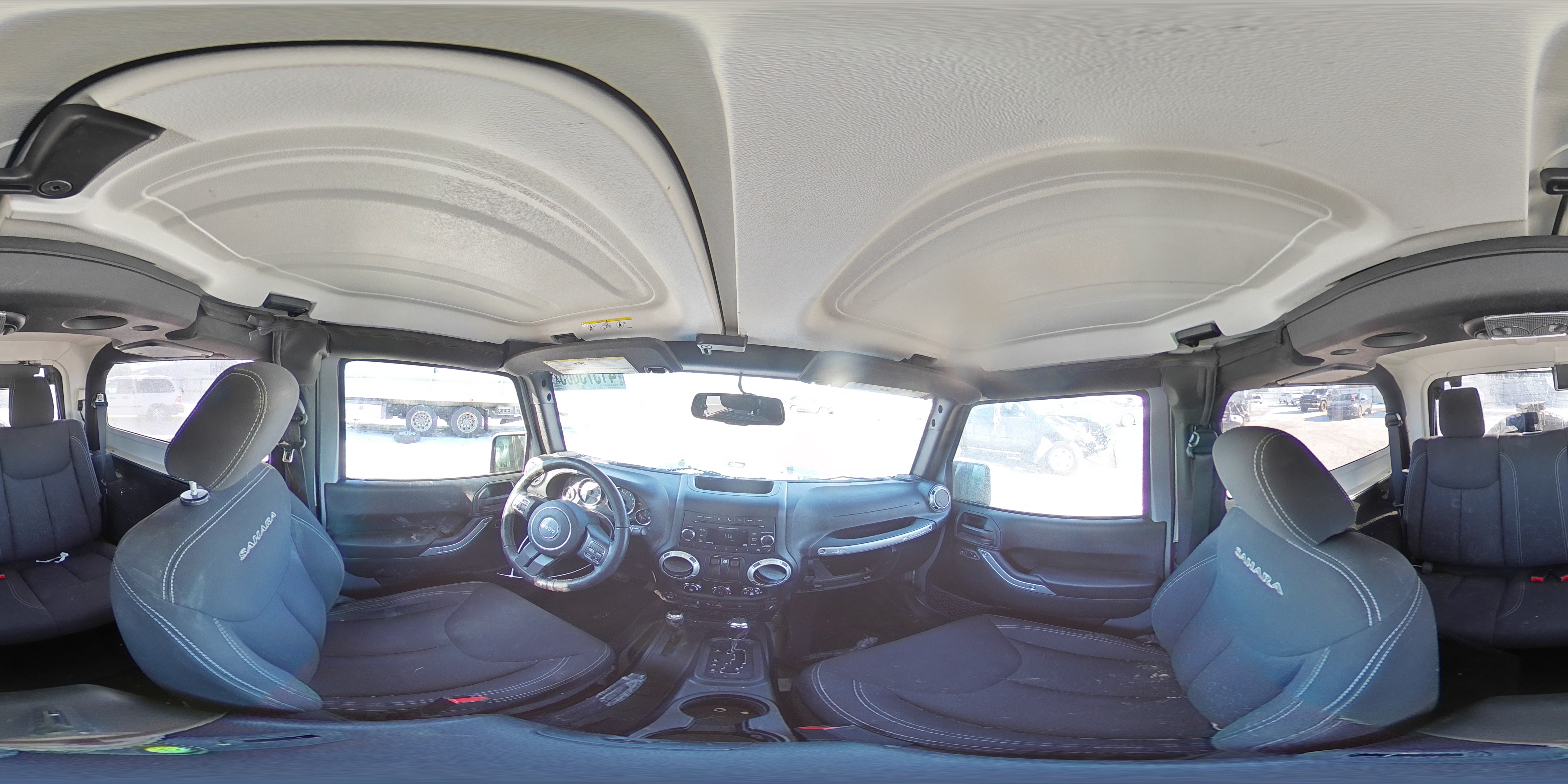 2017 Jeep Wrangler - Image 13