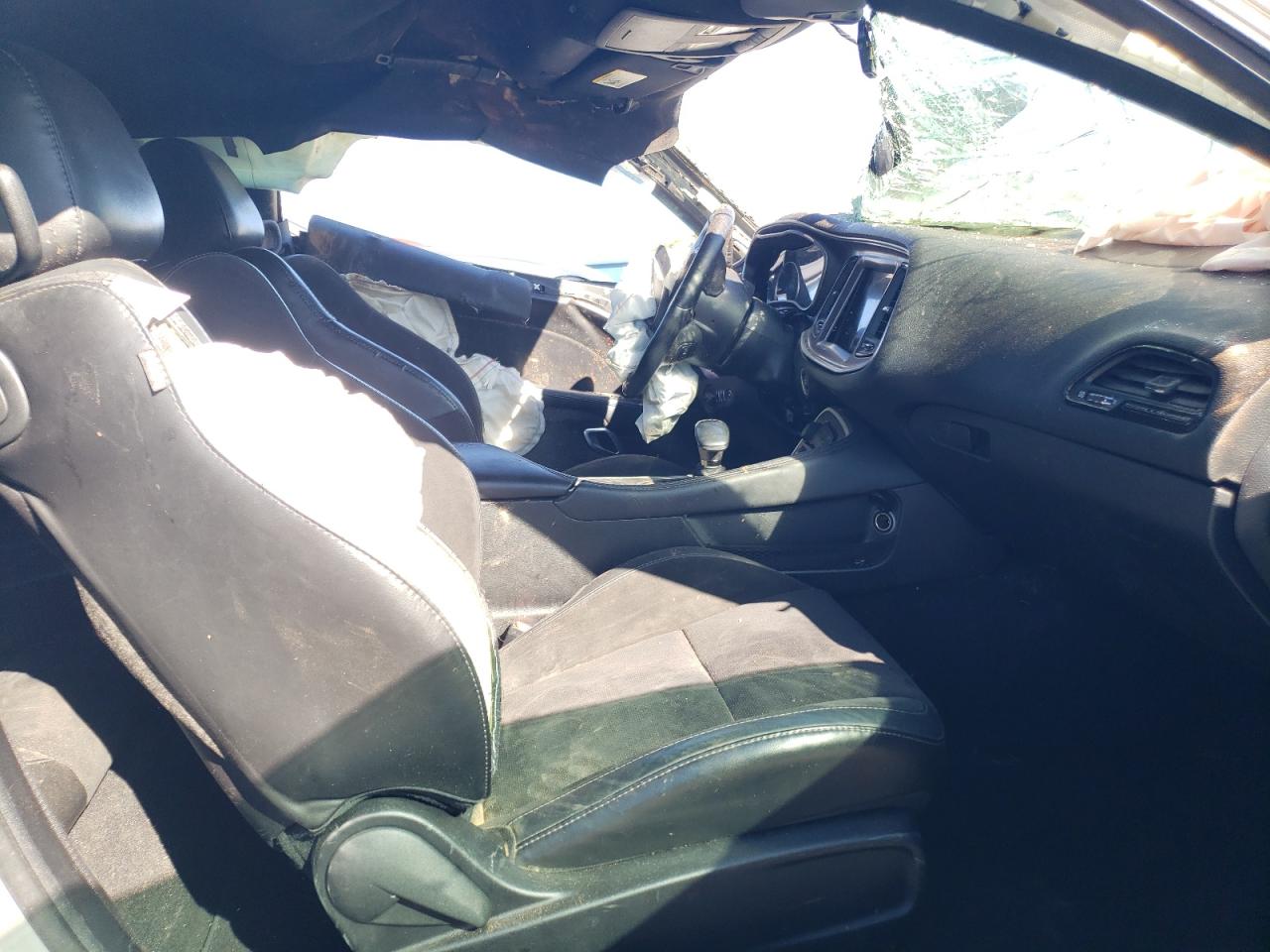 2019 Dodge Challenger - Image 7