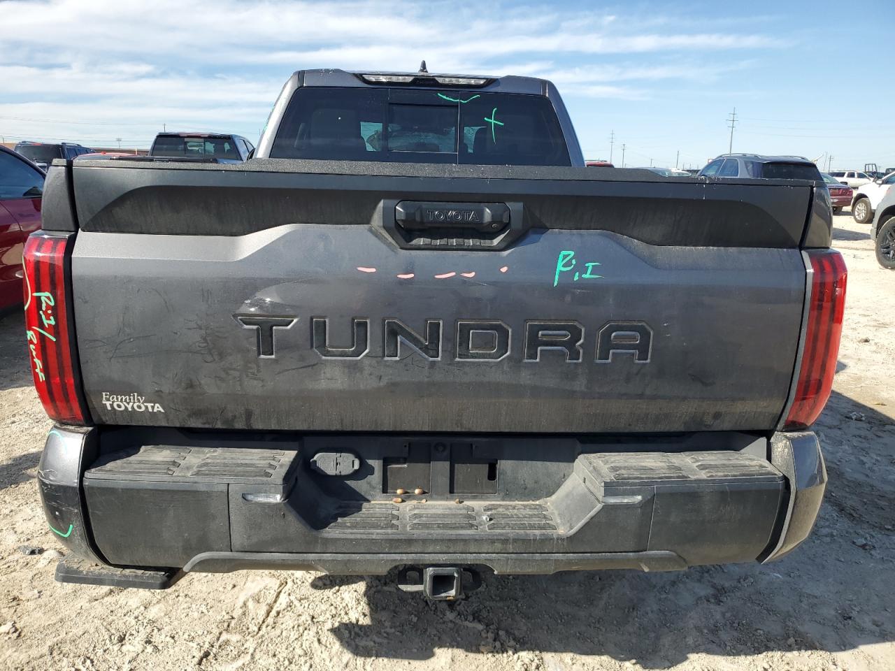 2023 Toyota Tundra - Image 6
