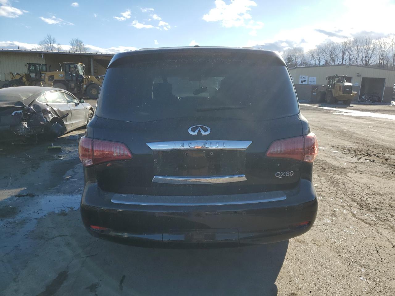 2014 Infiniti QX80 - Image 6