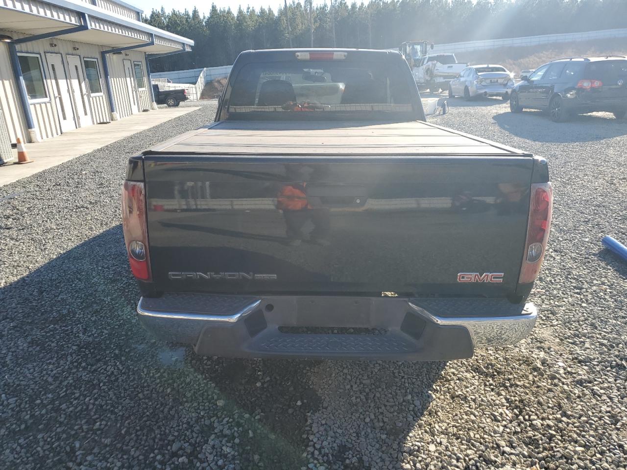 2004 GMC Canyon - Image 6