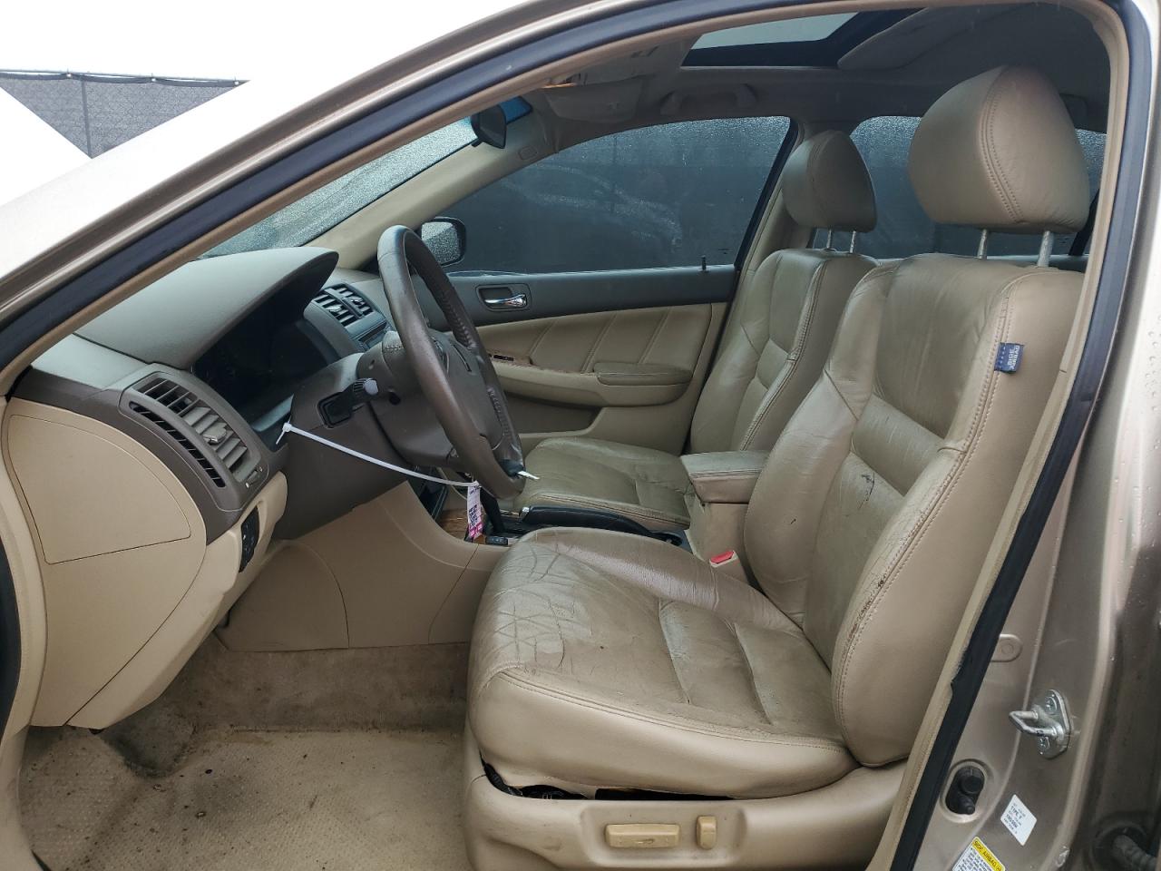 2003 Honda Accord - Image 7