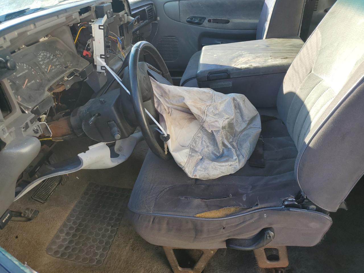 1996 Dodge RAM - Image 7