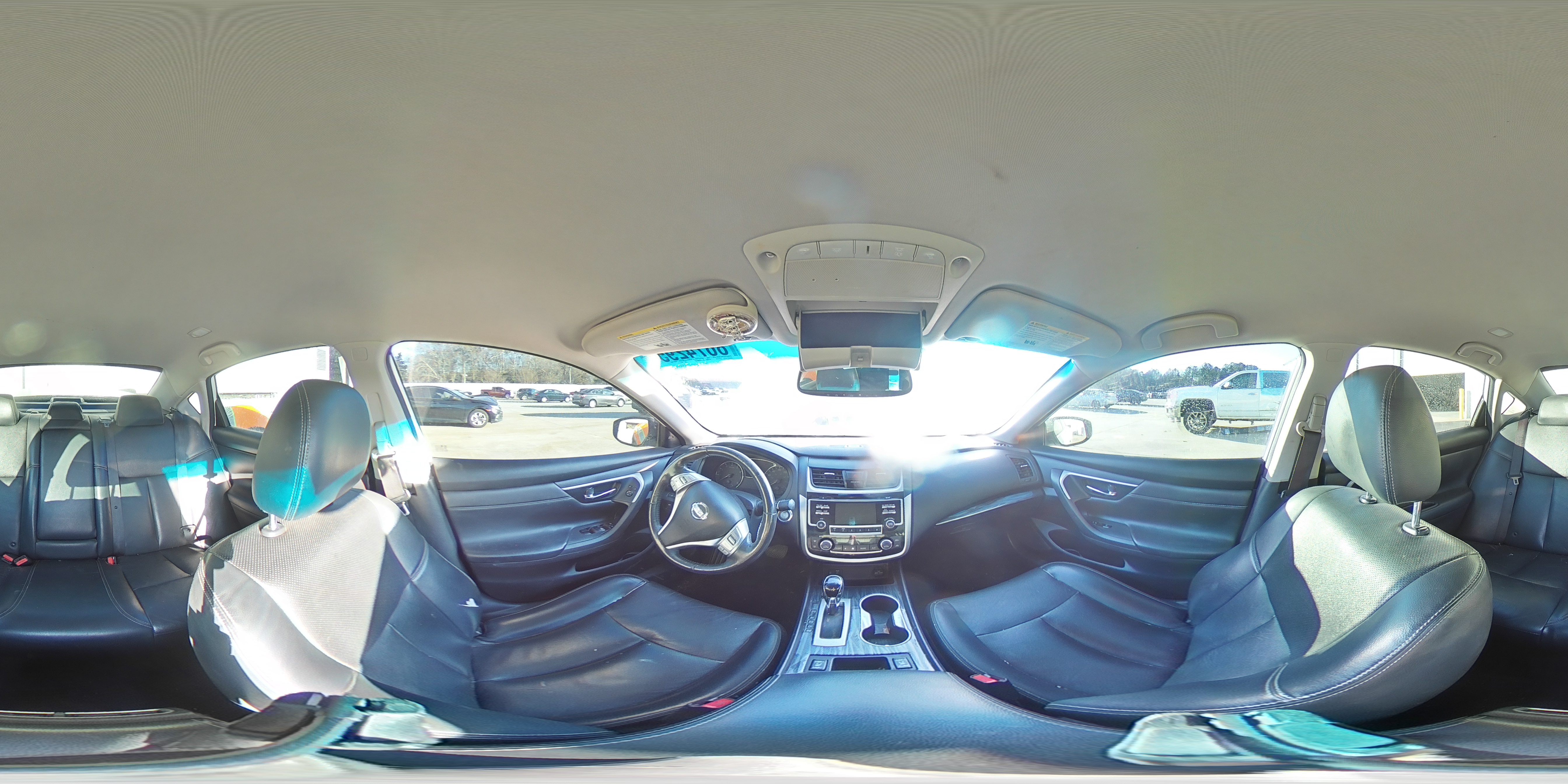 2018 Nissan Altima - Image 13