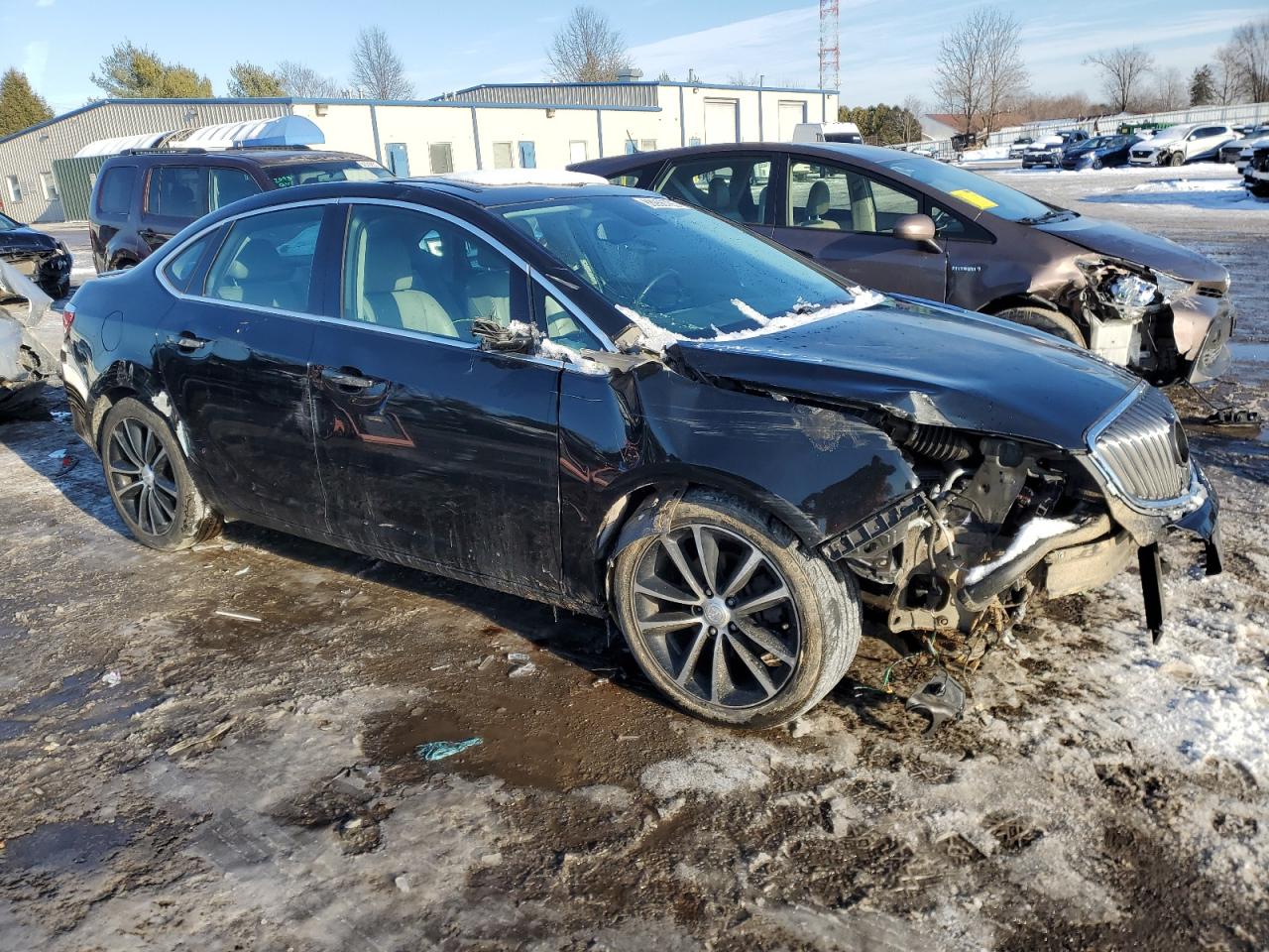 2017 Buick Verano - Image 4