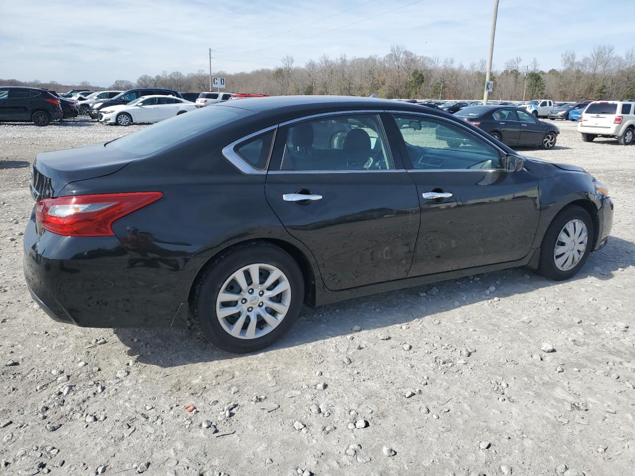 2018 Nissan Altima - Image 3