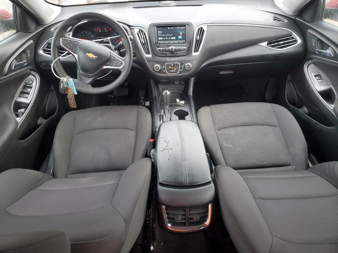 2018 Chevrolet Malibu - Image 8