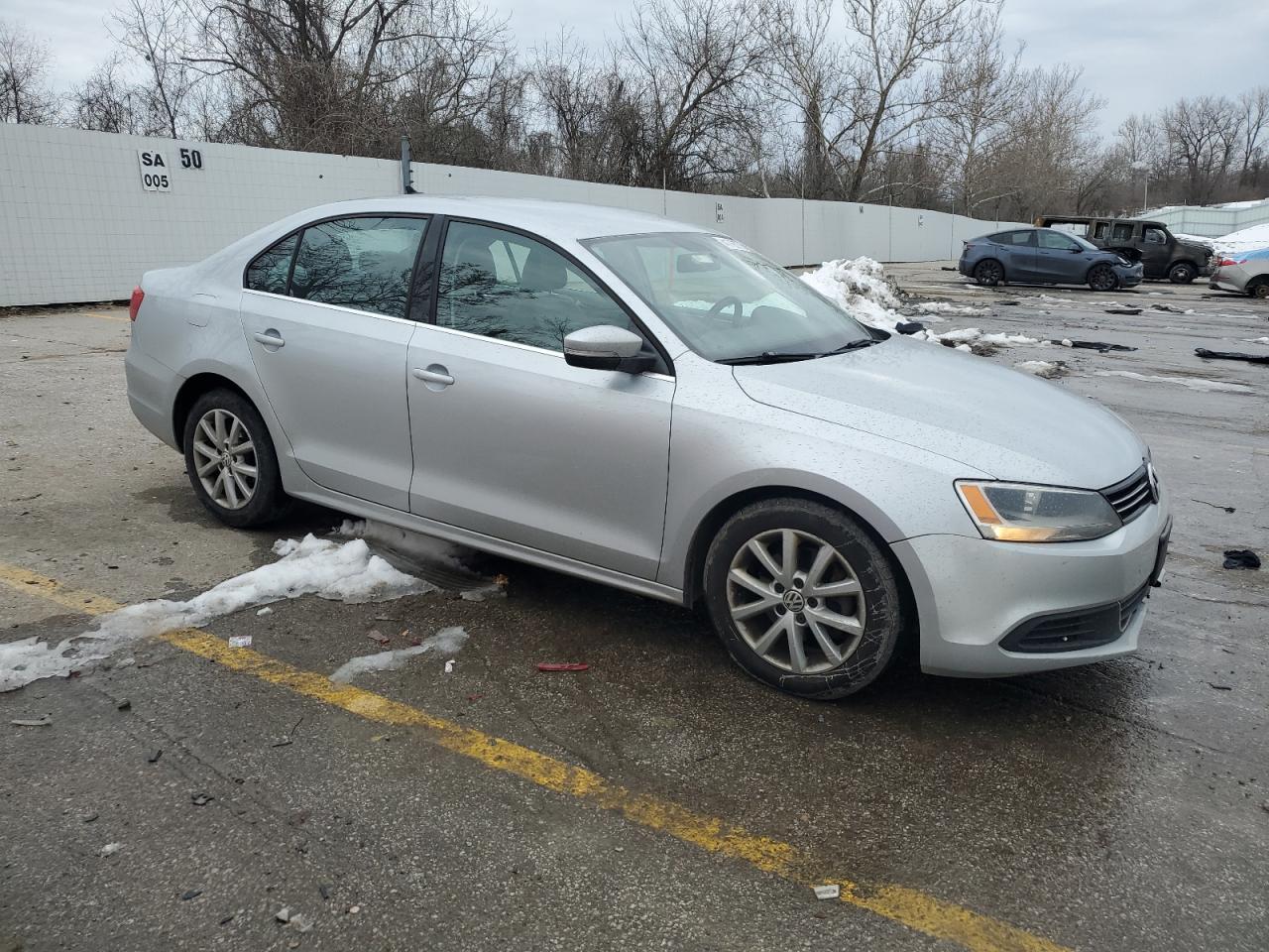 2014 Volkswagen Jetta - Image 4