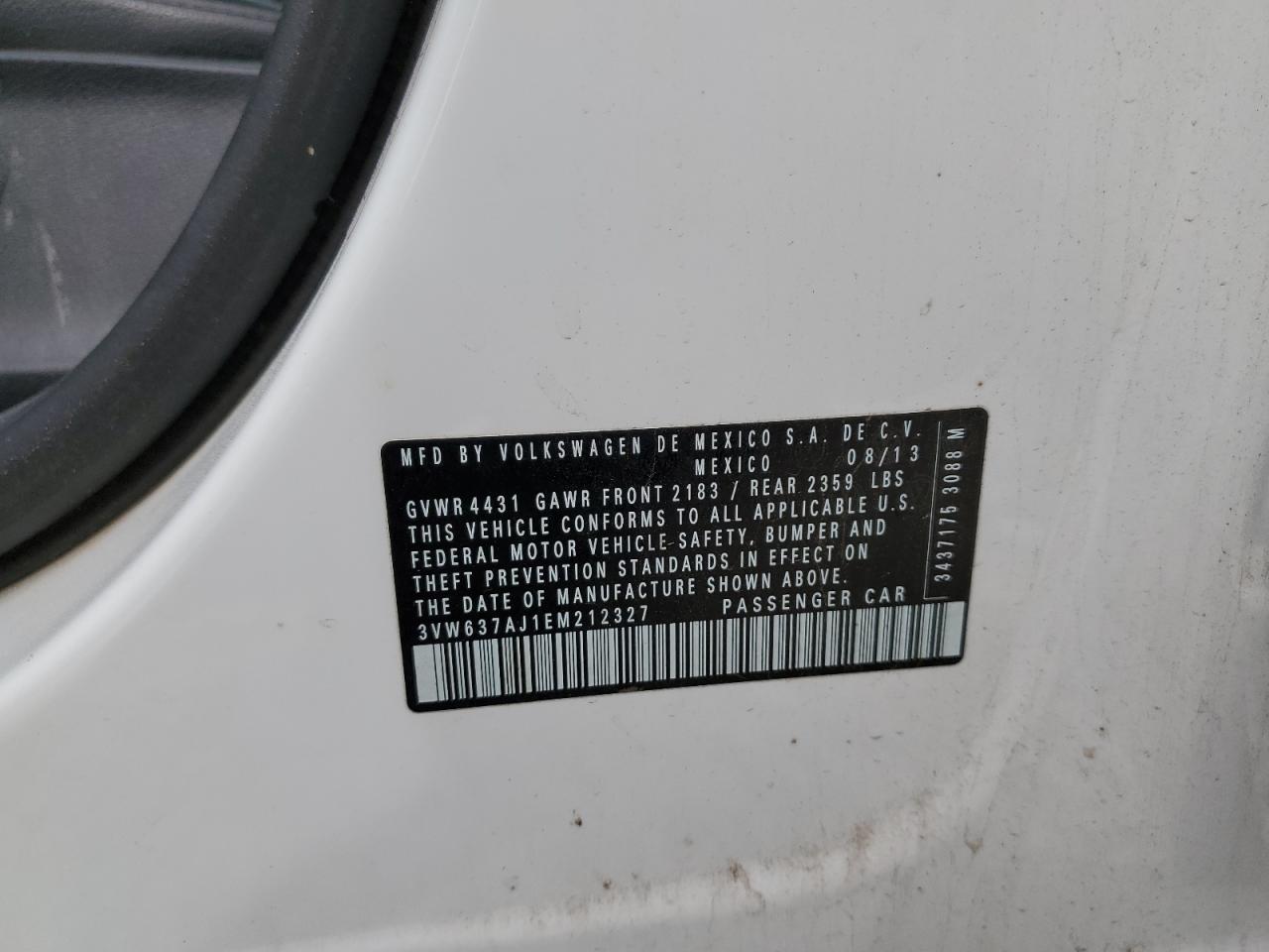 2014 Volkswagen Jetta - Image 13