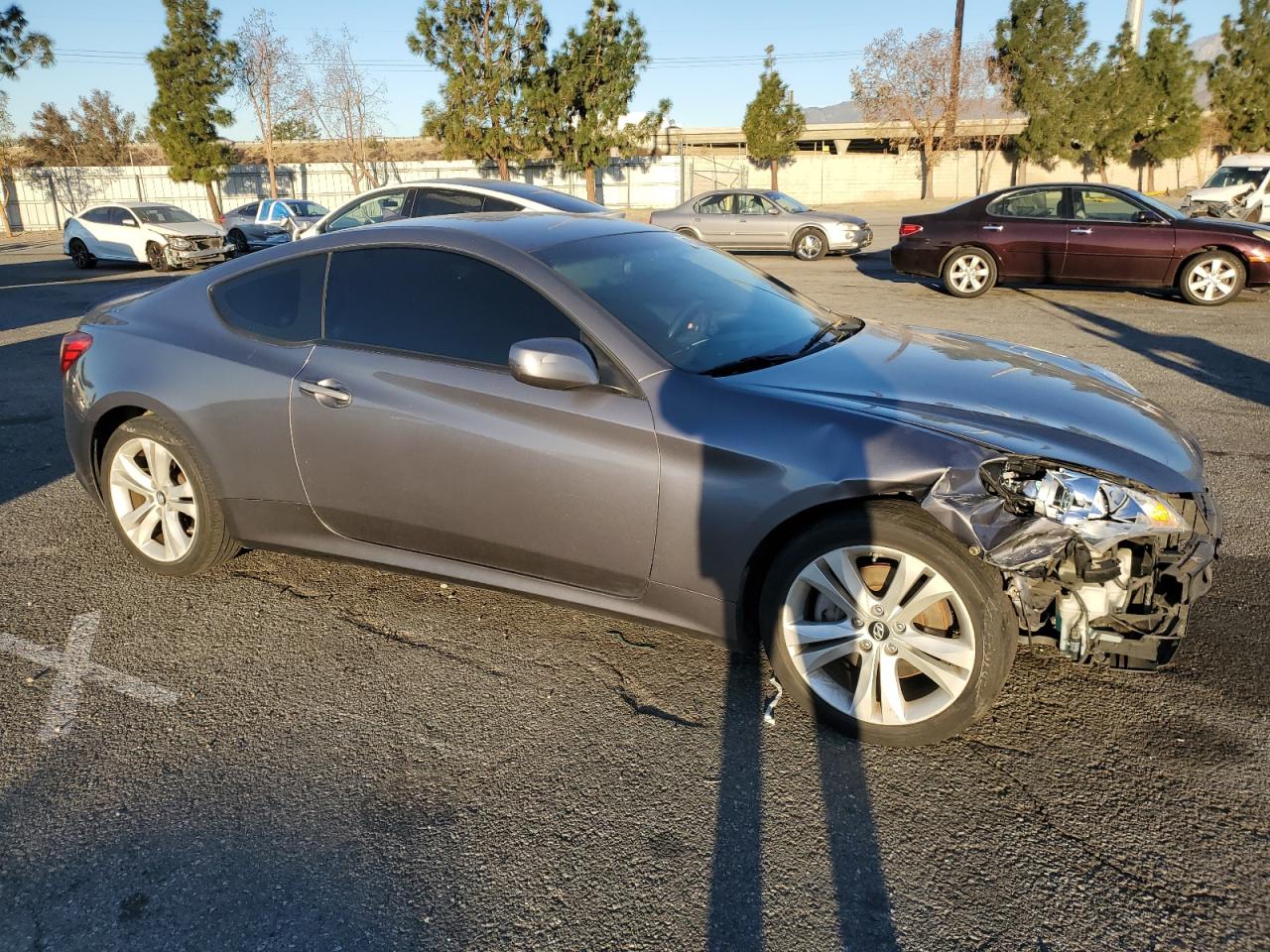 2011 Hyundai Genesis - Image 4