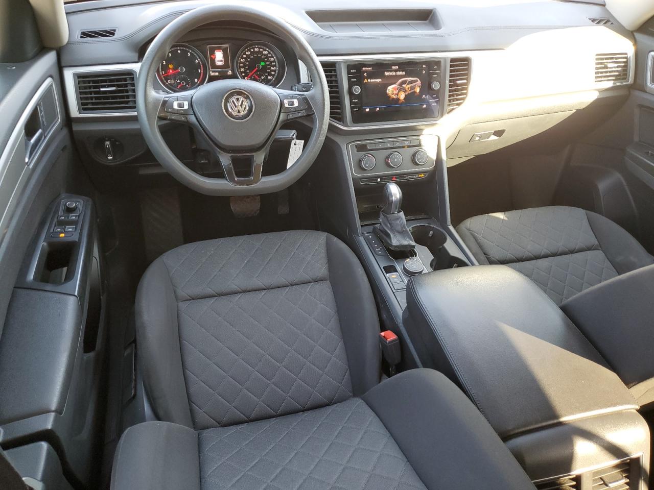 2018 Volkswagen Atlas - Image 8