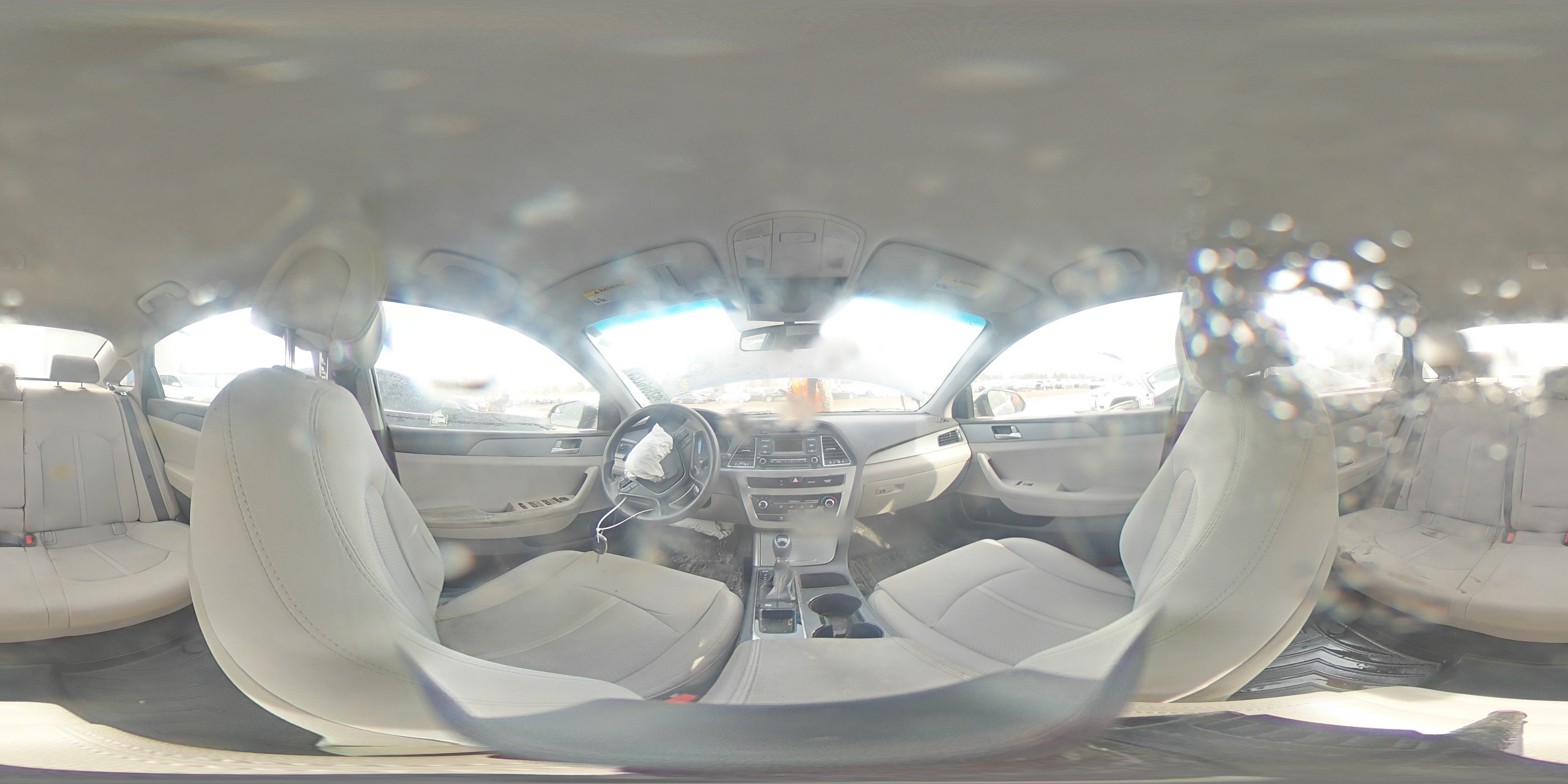 2017 Hyundai Sonata - Image 14