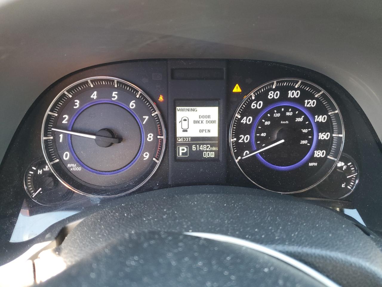 2016 Infiniti QX70 - Image 9
