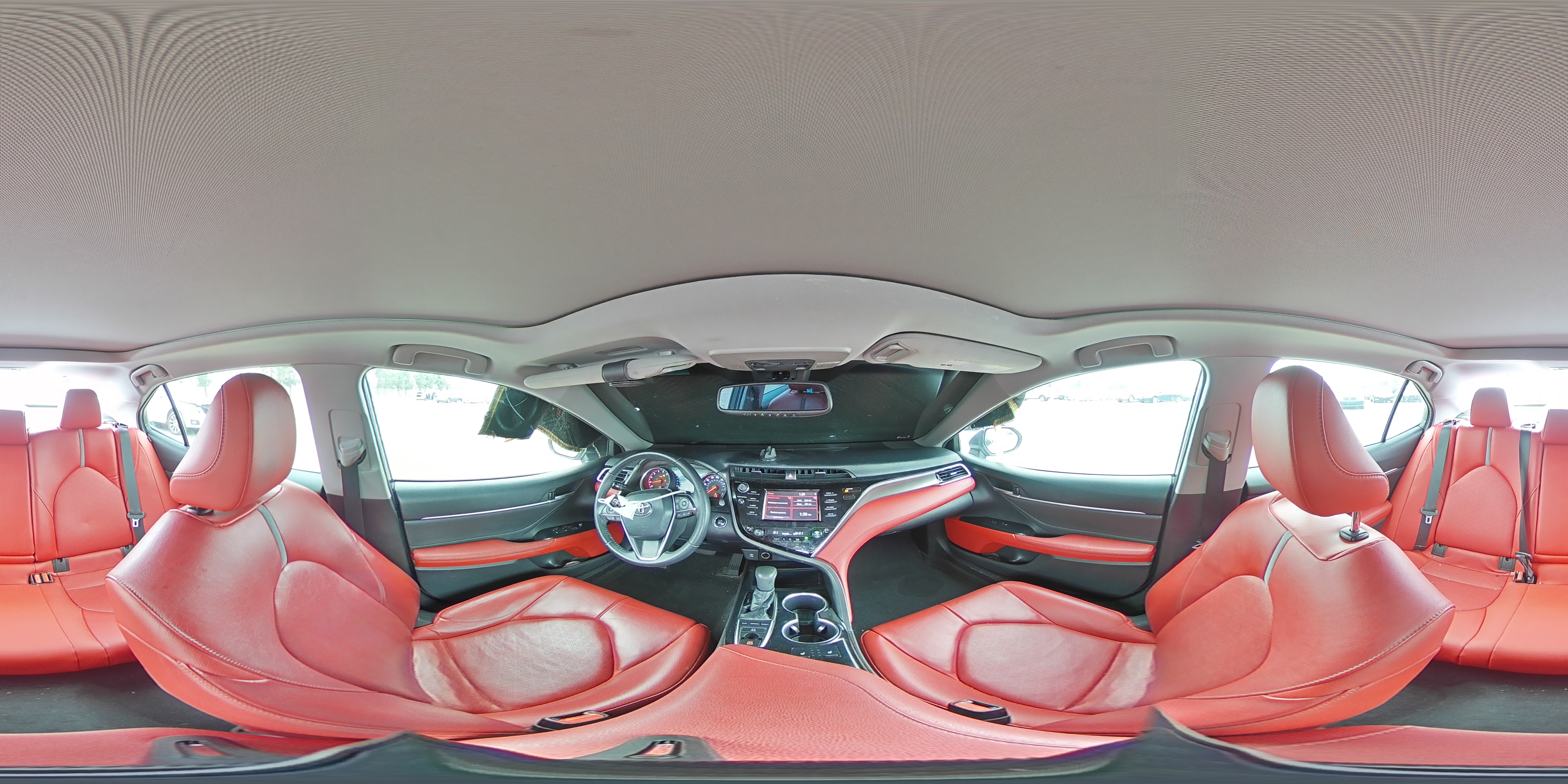 2018 Toyota Camry - Image 13