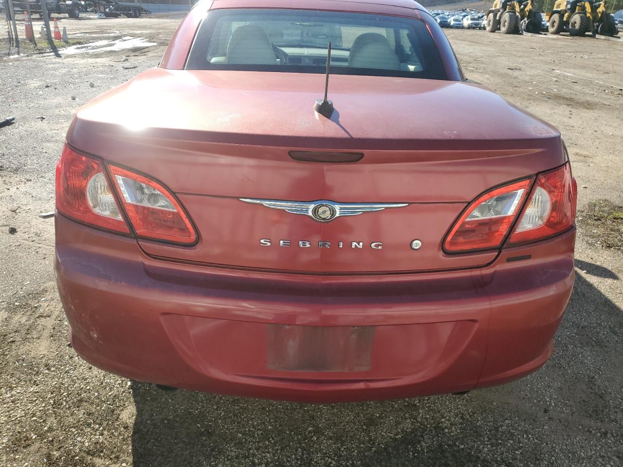 2008 Chrysler Sebring - Image 6