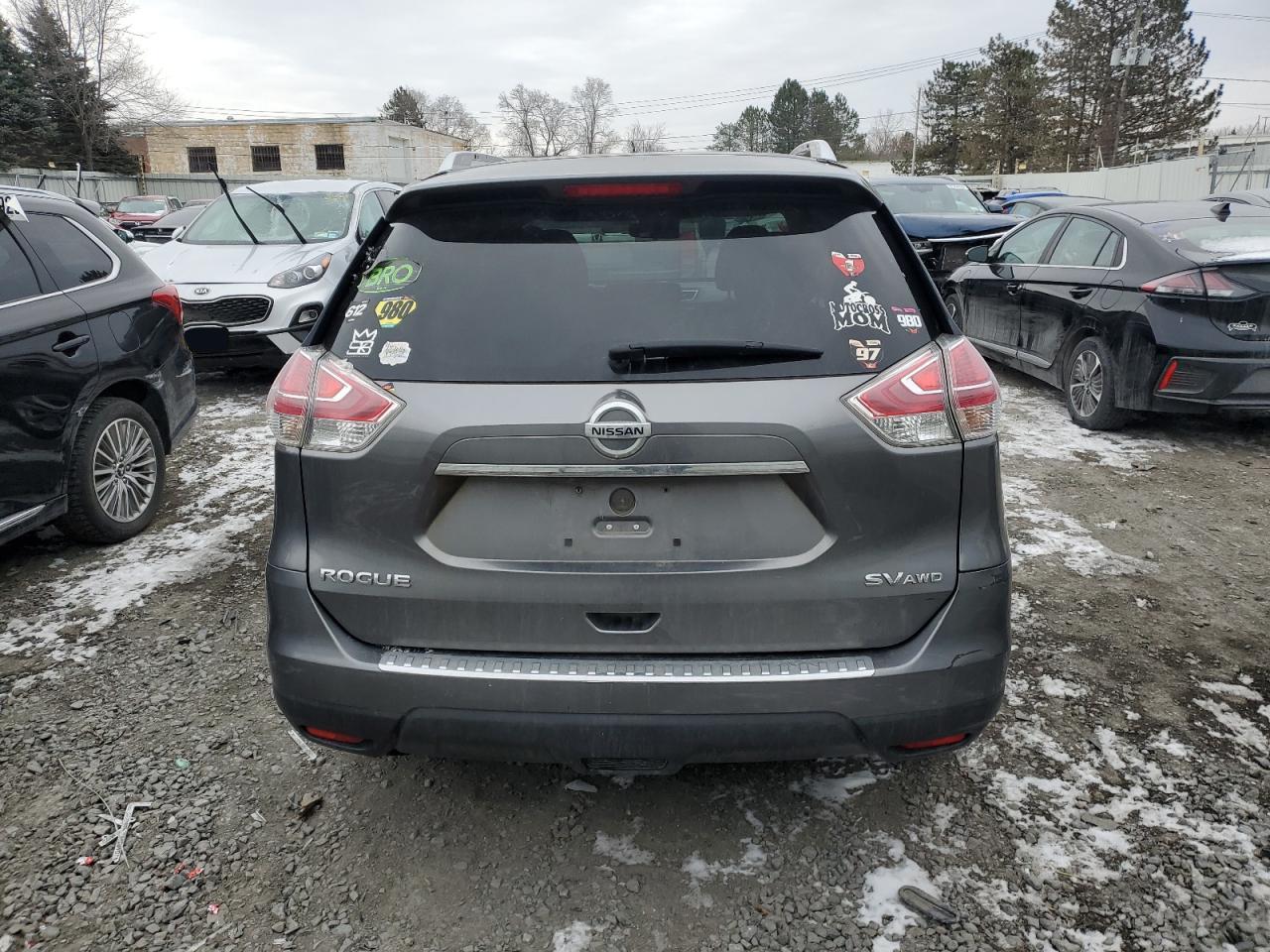 VIN KNMAT2MV1FP523069 2015 NISSAN ROGUE no.6