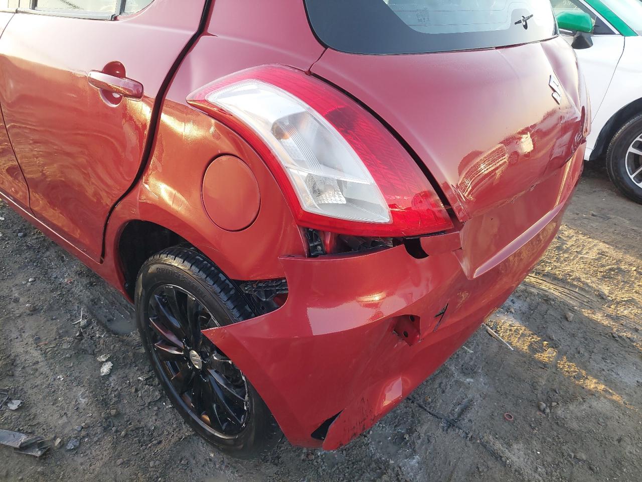 MA3ZC6B18FA732819 - 2015 Suzuki SWIFT - #41948935
