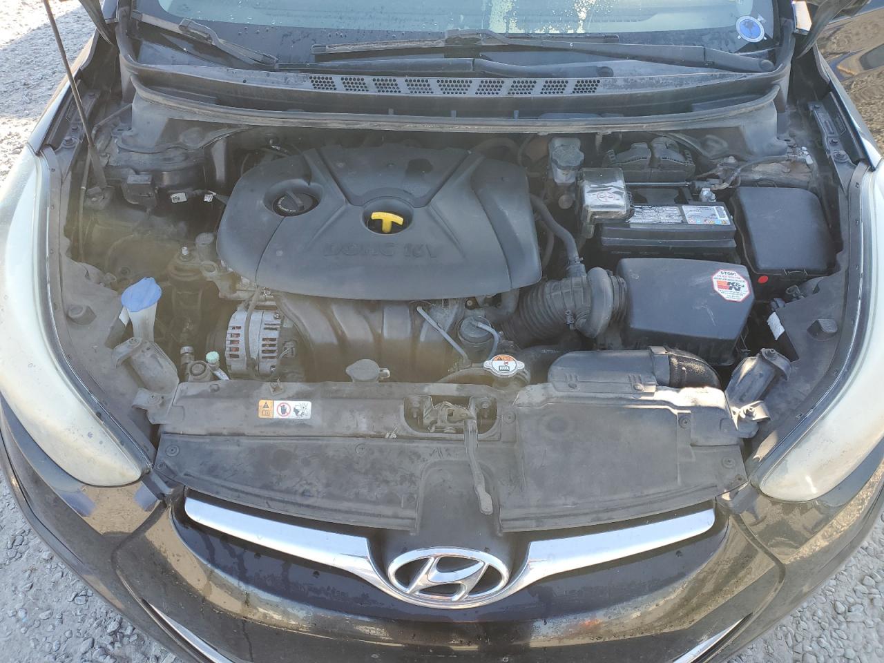 2015 Hyundai Elantra - Image 11