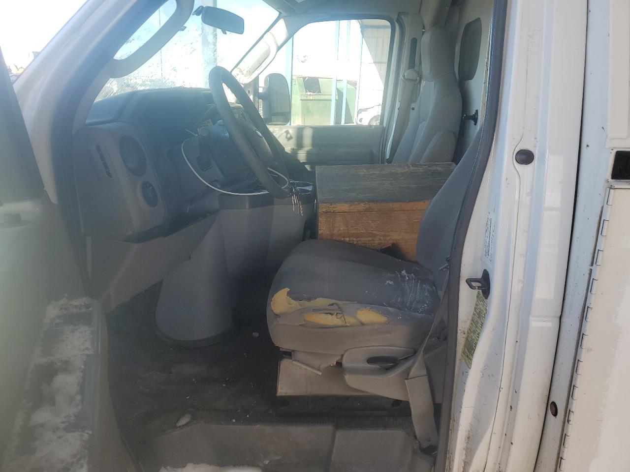2014 Ford Econoline - Image 7
