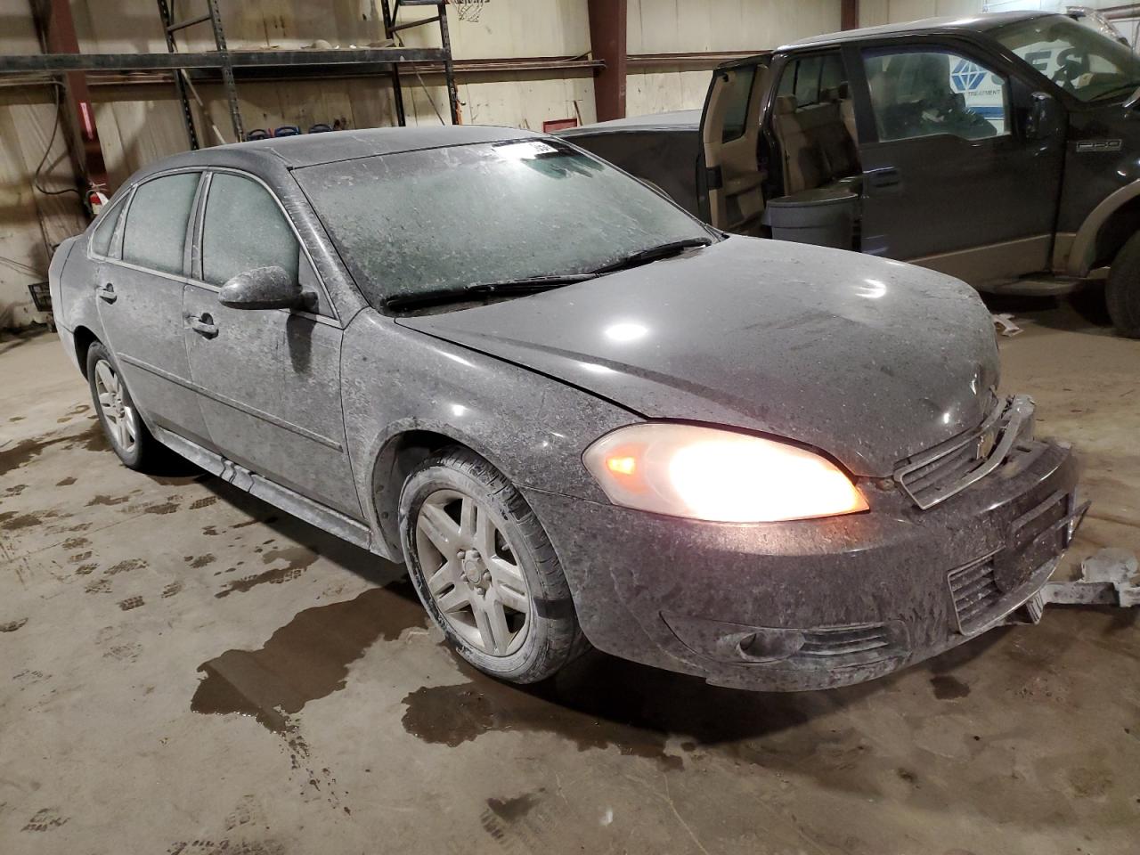 2010 Chevrolet Impala - Image 4