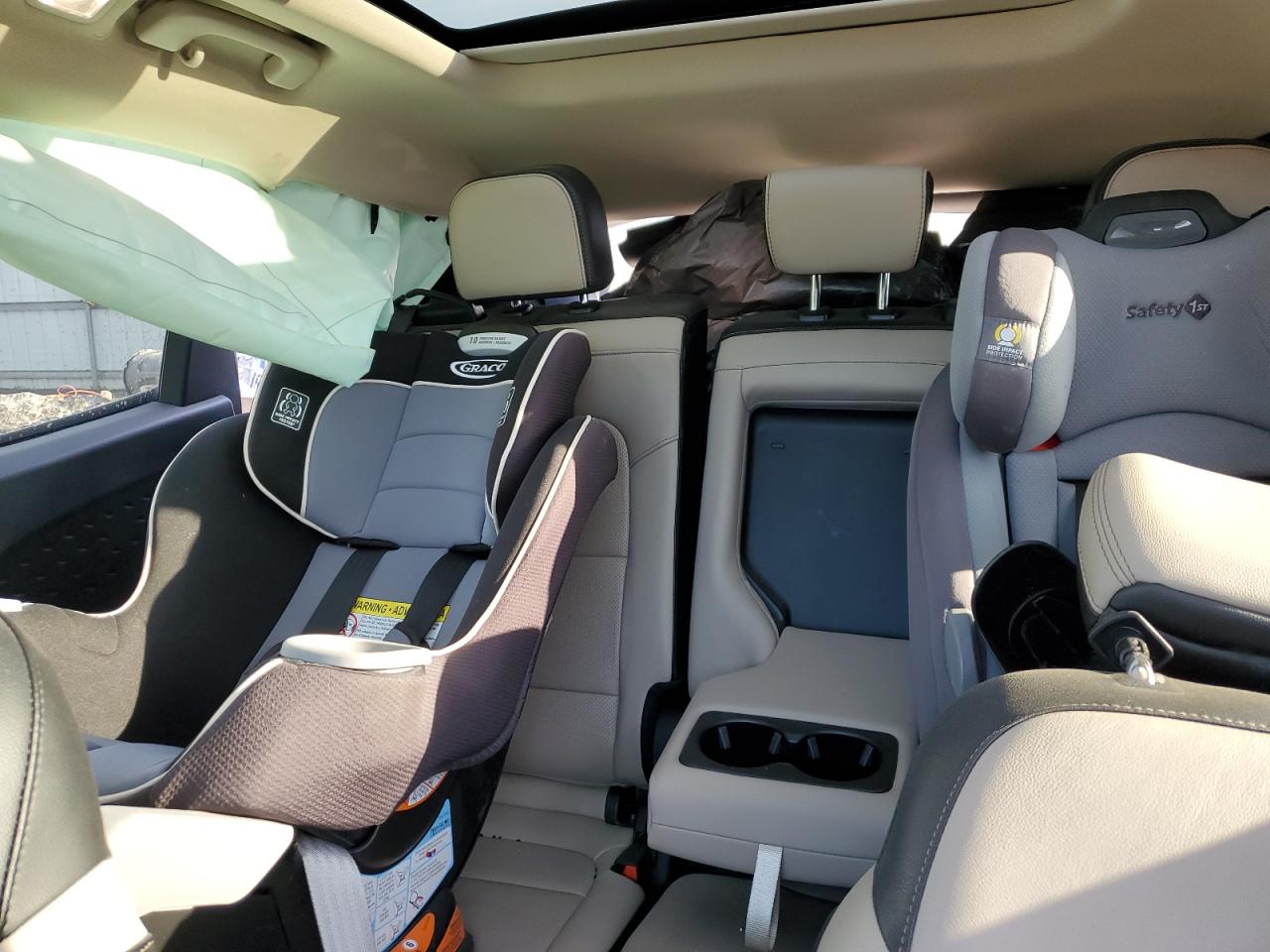 2020 Ford Escape - Image 10