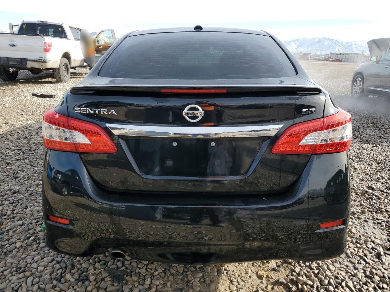 2015 Nissan Sentra - Image 6