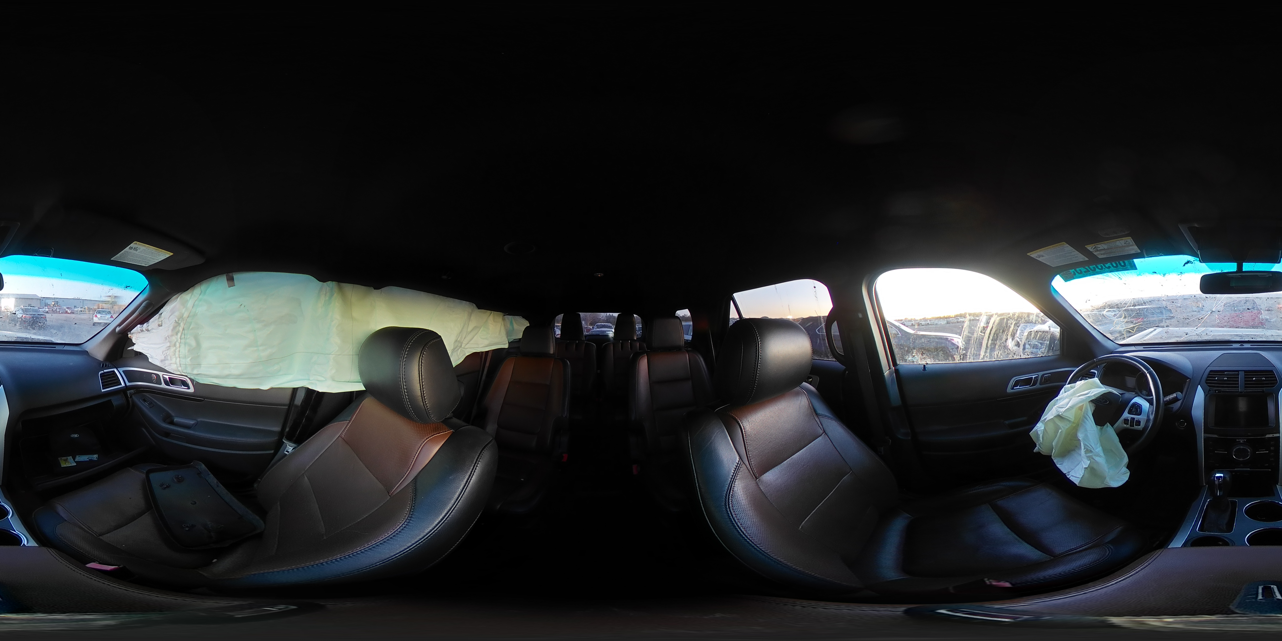 2012 Ford Explorer - Image 13