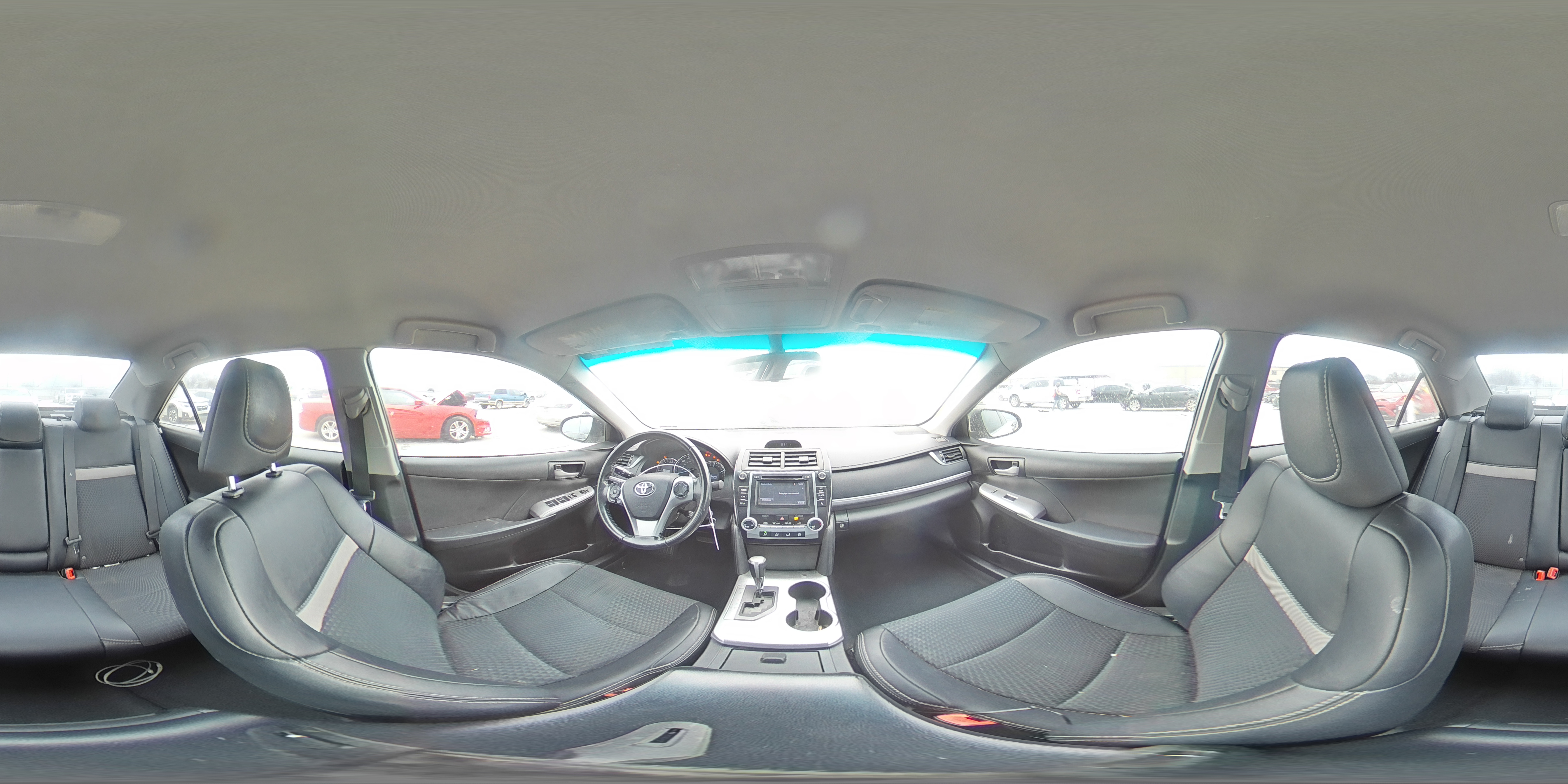 2021 Lexus ES - Image 12