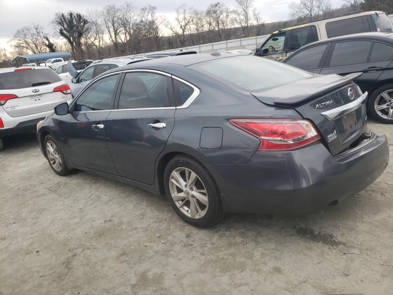 2013 Nissan Altima - Image 2
