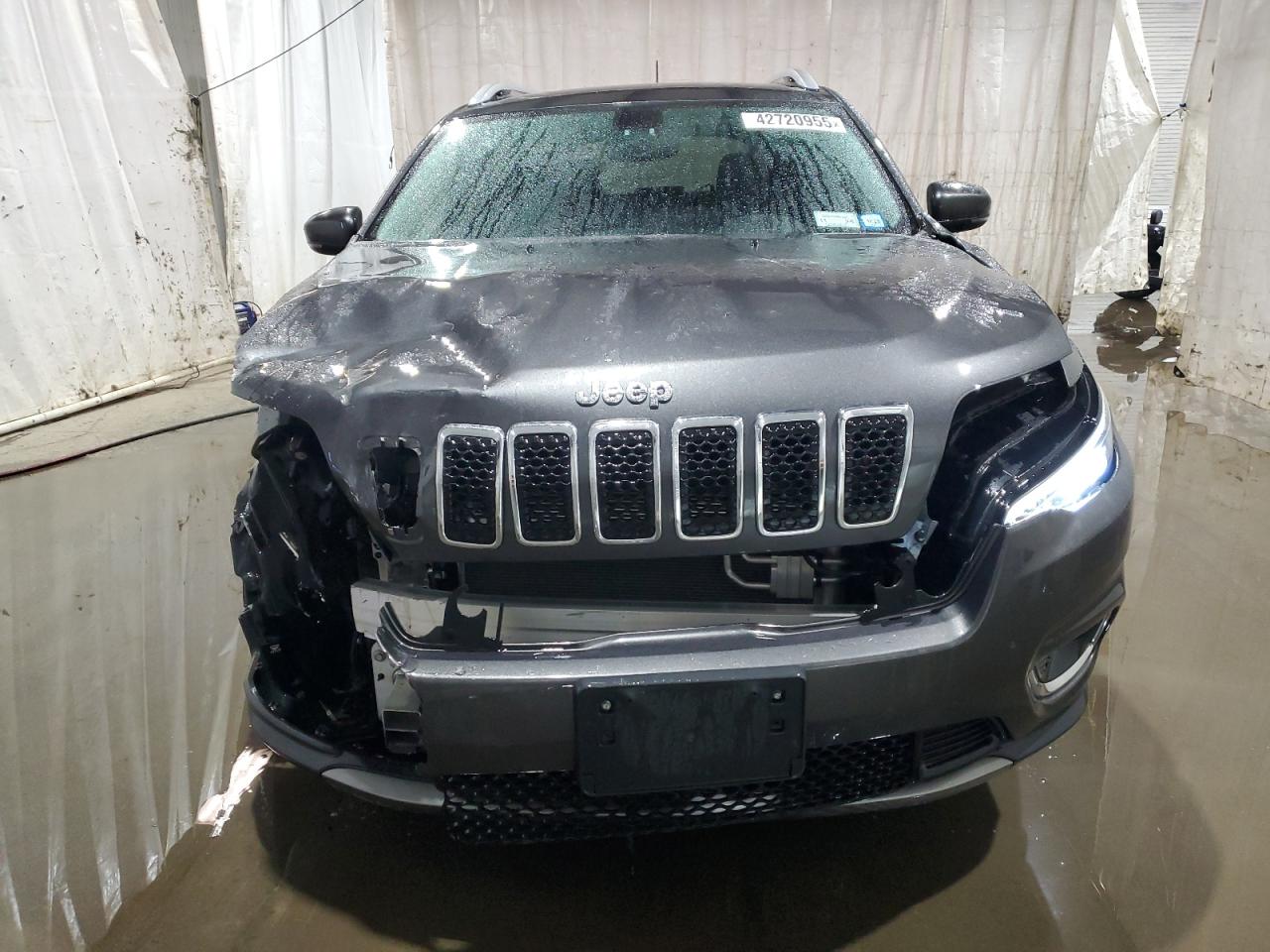 2019 Jeep Grand Cherokee - Image 5