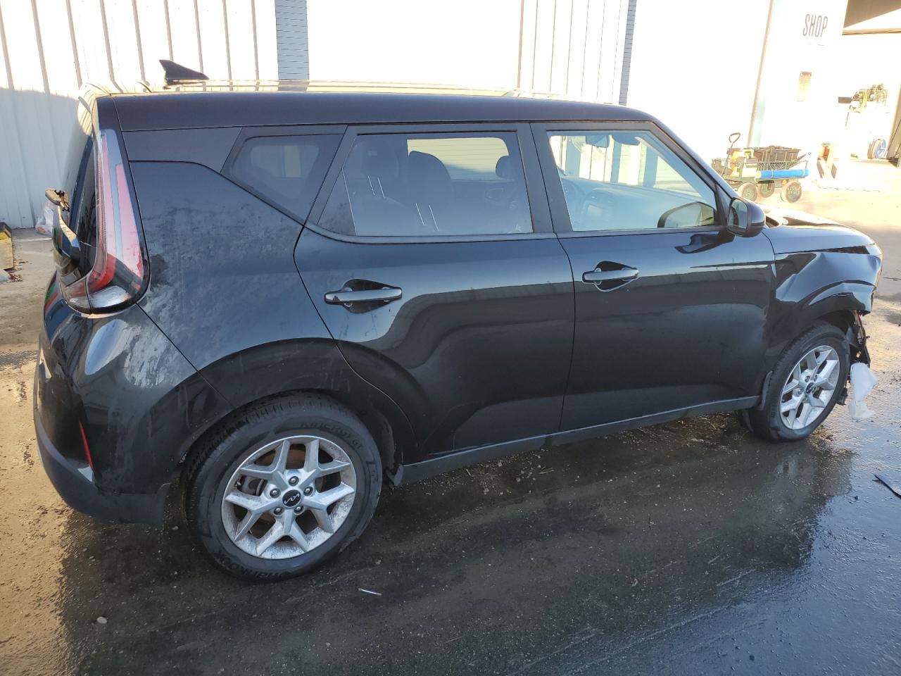 2023 Kia Soul - Image 3