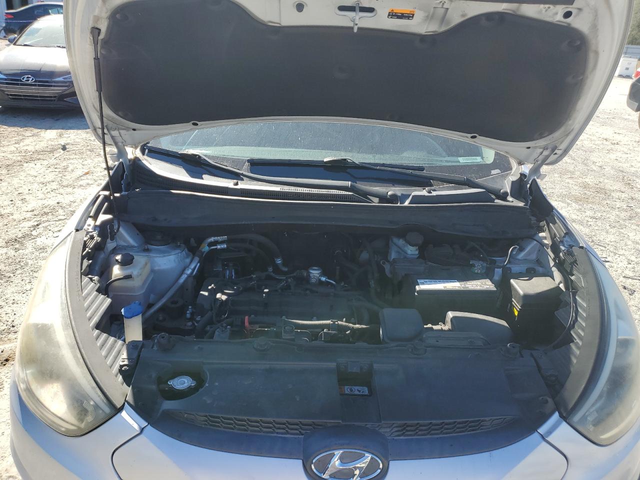 2015 Hyundai Tucson - Image 12