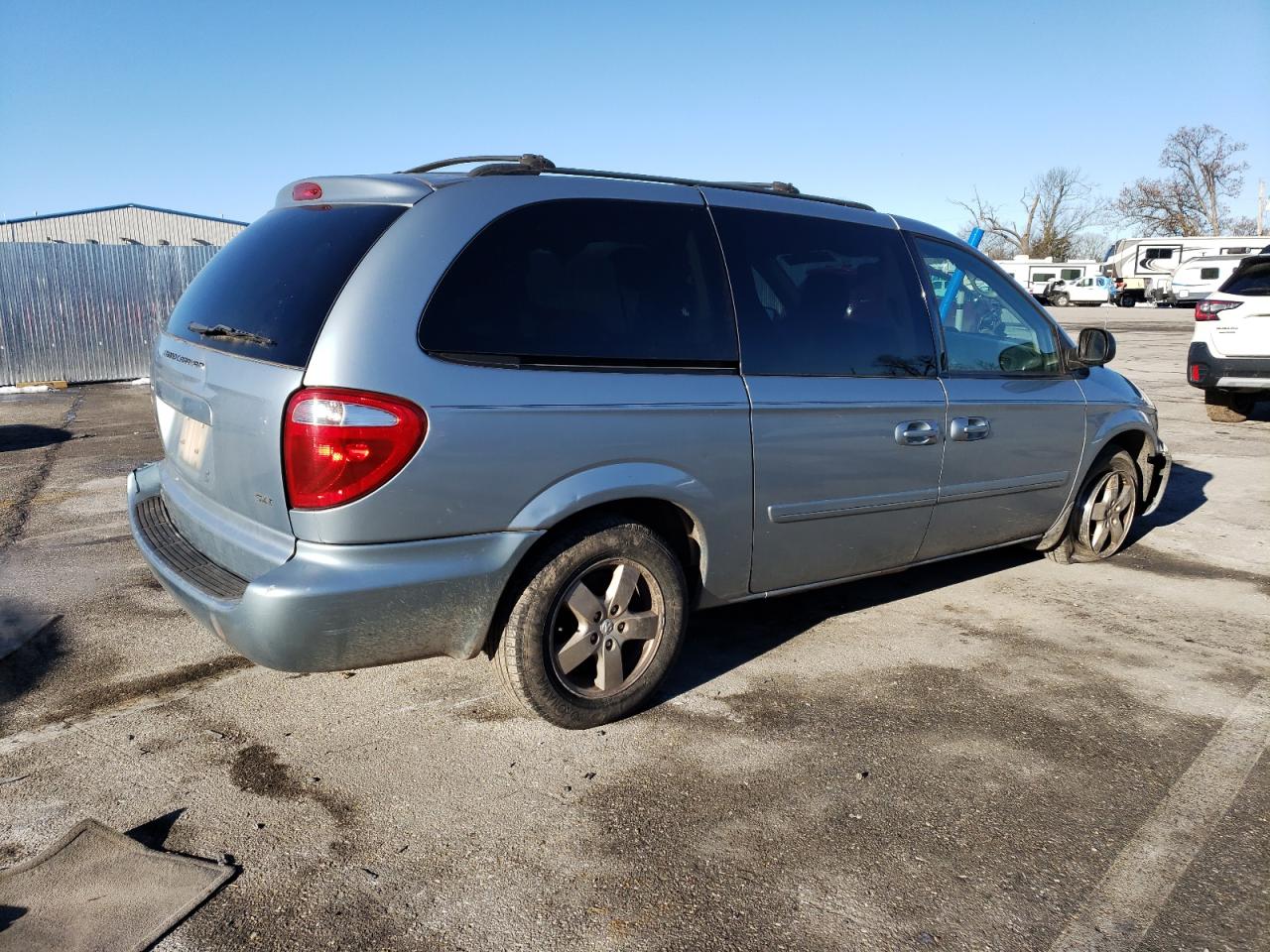 2006 Dodge Caravan - Image 3